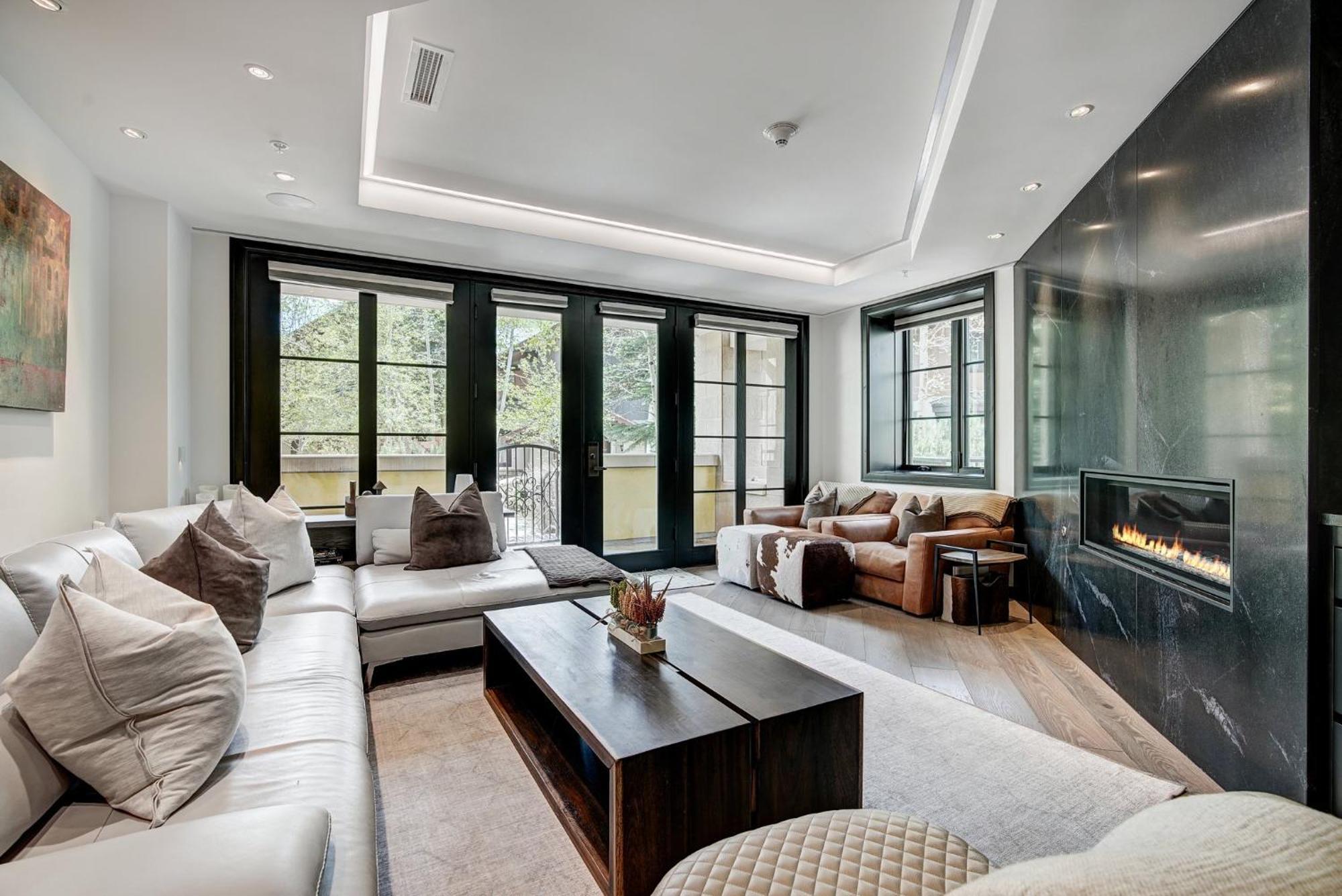The Vail Collection At The Ritz Carlton Residences Vail Exterior photo